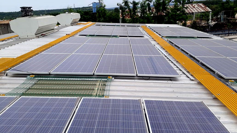 320 kWp Roff top Industrial Off grid Captive solar installation near Nagpur 